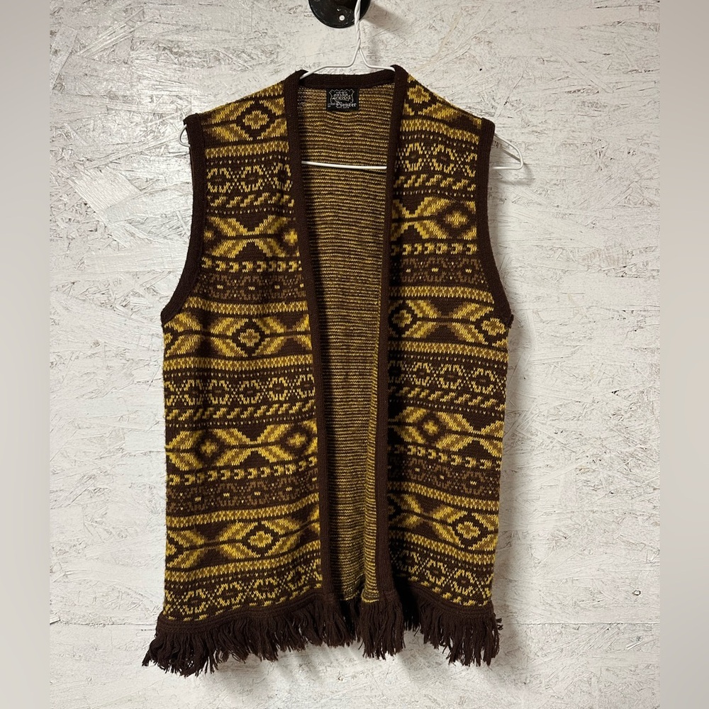 Vintage Pioneer Knit 1970s Vest